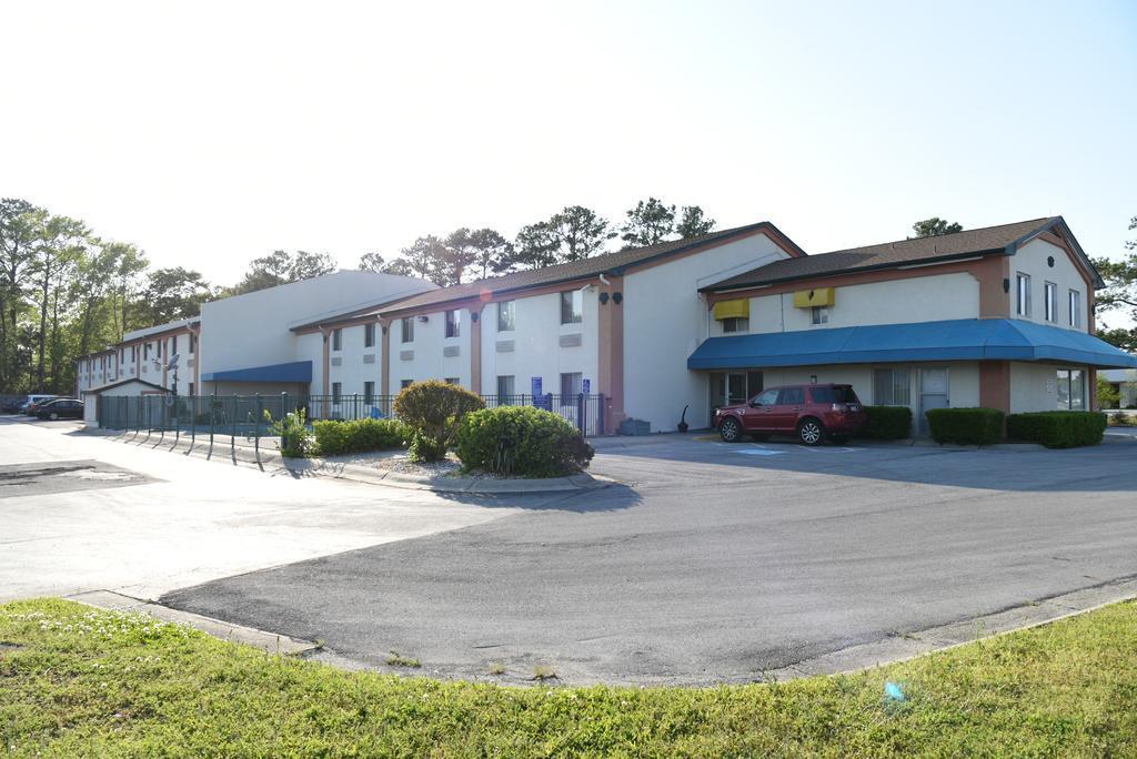 Econo Lodge Cherry Point Havelock Zewnętrze zdjęcie
