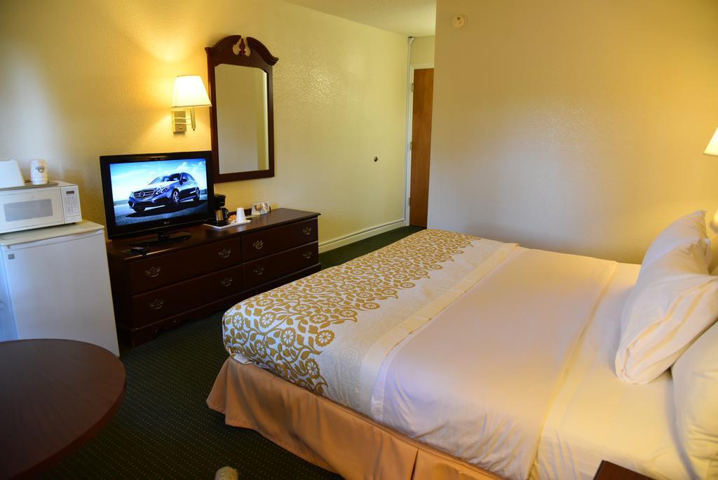 Econo Lodge Cherry Point Havelock Zewnętrze zdjęcie