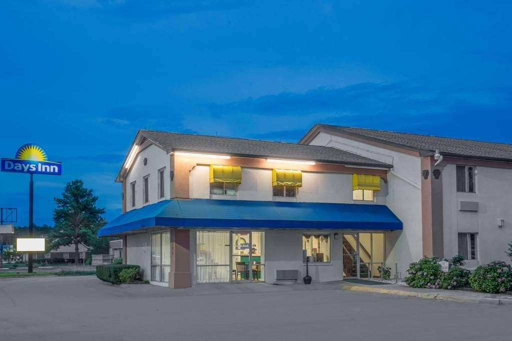 Econo Lodge Cherry Point Havelock Zewnętrze zdjęcie