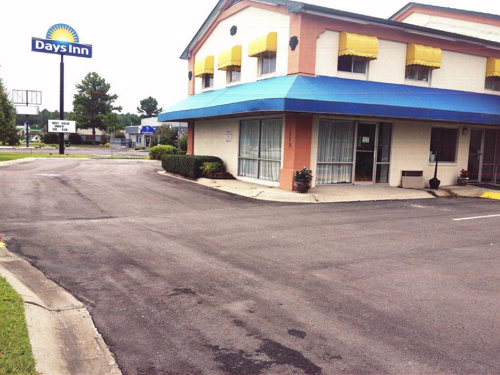 Econo Lodge Cherry Point Havelock Zewnętrze zdjęcie