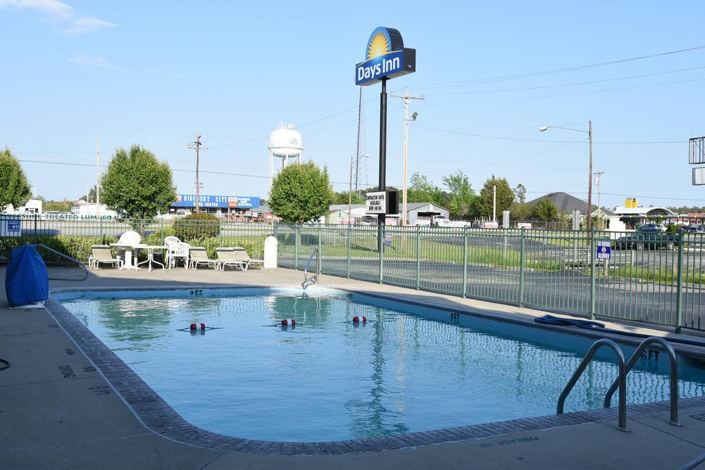 Econo Lodge Cherry Point Havelock Zewnętrze zdjęcie
