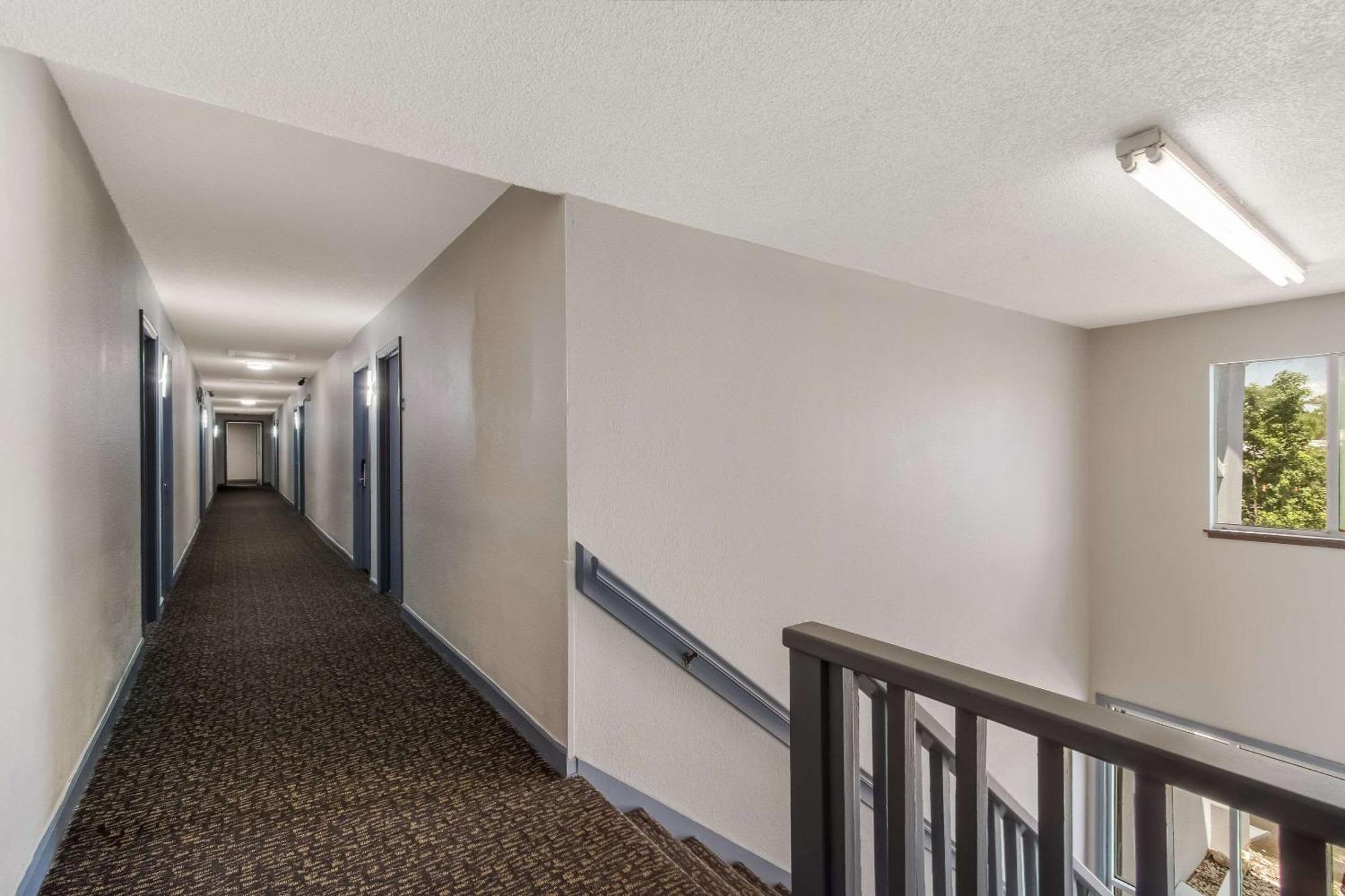 Econo Lodge Cherry Point Havelock Zewnętrze zdjęcie