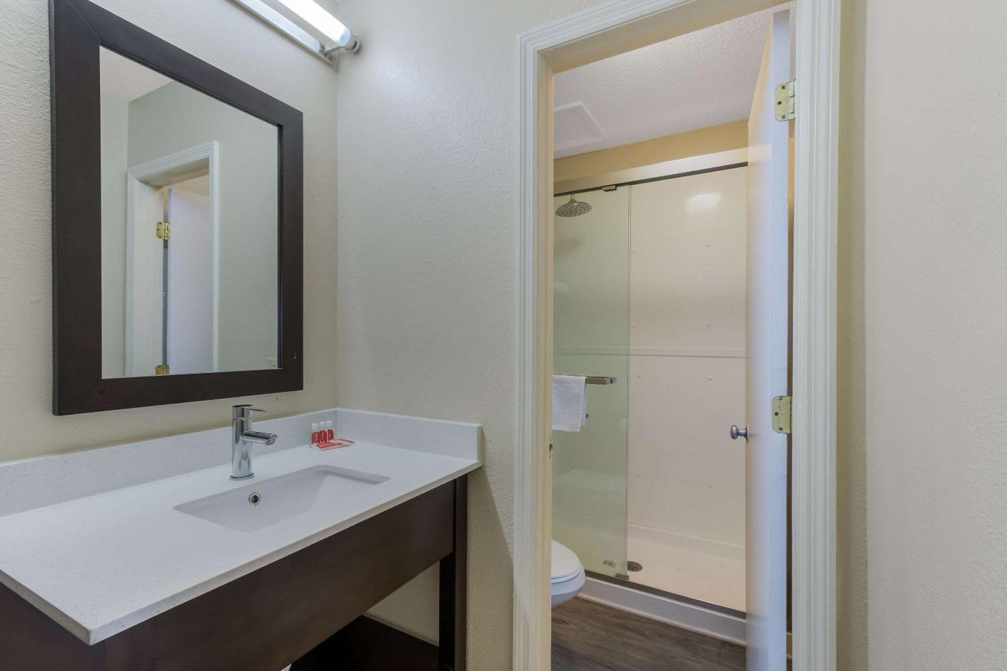Econo Lodge Cherry Point Havelock Zewnętrze zdjęcie