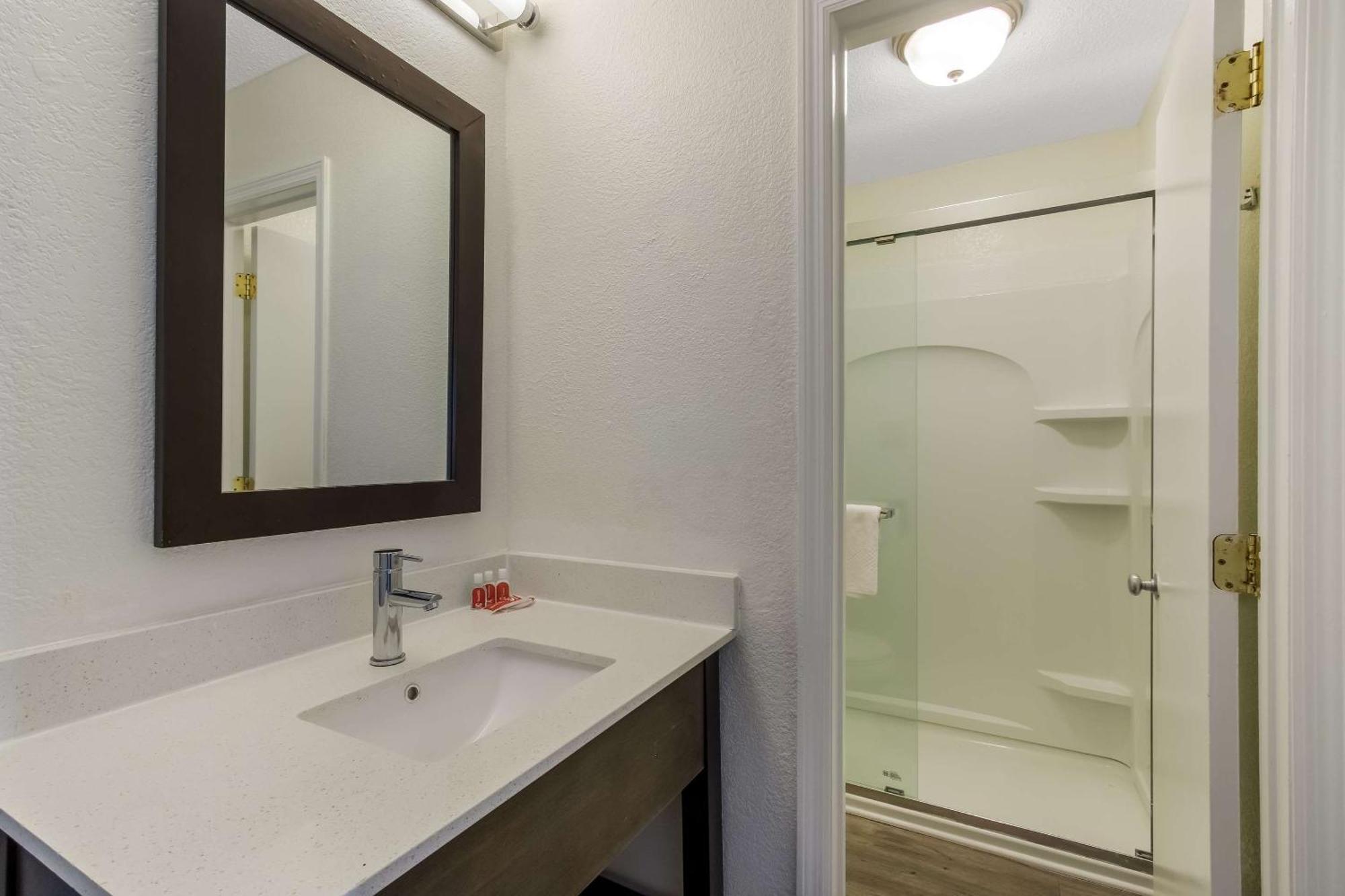 Econo Lodge Cherry Point Havelock Zewnętrze zdjęcie